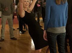 Best Friends Forever: 1x04 Single and Lovin'It - zdjęcia promocyjne