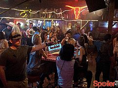 The Client List: 1x02 Turn the Page - informacja prasowa