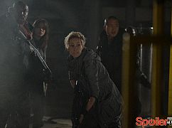 Continuum: Zdjęcia promocyjne obsady, serialu i z planu