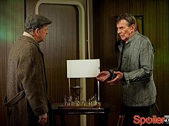 Fringe: Na granicy światów: 4x22 Brave New World - zdjęcia promocyjne