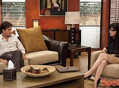 Jeden gniewny Charlie: 1x04 Charlie and Kate Battle Over a Patient - zdjęcia promocyjne