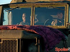 Wrogie niebo: 2x08 Death March - zdjęcia promocyjne