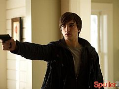 Continuum: 1x09 Family Time - zdjęcia promocyjne
