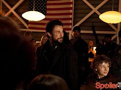 Wrogie niebo: 2x09 The Price of Greatness - zdjęcia promocyjne