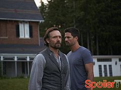 Alphas: 2x09 The Devil Will Drag You Unde - zdjęcia promocyjne