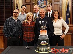 Prawo i bezprawie: Impreza z okazji 300 odcinka Law & Order: SVU