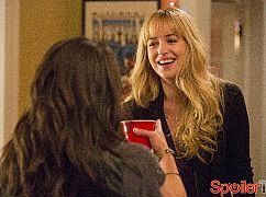 Ben and Kate: 1x03 The Fox Hunt - zdjęcia promocyjne