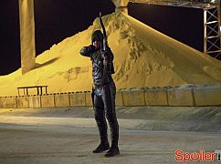 Arrow: 1x02 Honor Thy Father - zdjęcia promocyjne