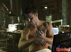 Arrow: 1x03 Lone Gunmen - zdjęcia promocyjne