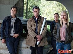 Fringe: Na granicy światów: 5x04 The Bullet That Saved The World - zdjęcia promocyjne