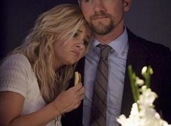Happy Endings: 3x03 Boyz II Menorah - zdjęcia promocyjne