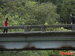 Pamiętniki wampirów: 4x06 We All Go A Little Mad Sometimes - zdjęcia promocyjne