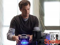 Fringe: Na granicy światów: 5x05 An Origin Story - zdjęcia promocyjne