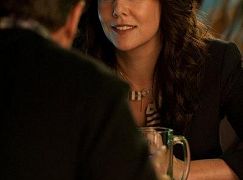 Go On: 1x12 Win at All Costas - zdjęcia promocyjne