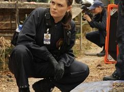 Kości: 8x09 The Ghost in the Machine - zdjęcia promocyjne