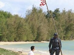 Last Resort: 1x10 Blue Water - zdjęcia promocyjne