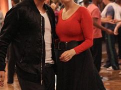 Kości: 8x10 The Diamond in the Rough - zdjęcia promocyjne