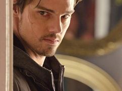 Beauty and the Beast: 1x10 Seeing Red - zdjęcia promocyjne
