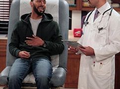 Whitney: 2x06 2 Broke Hearts  -zdjęcia promocyjne