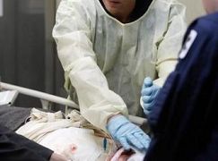 Chirurdzy: 9x13 Bad Blood - zdjęcia promocyjne