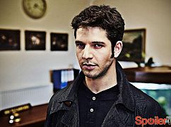 Być człowiekiem: 5x01 The Trinity - zdjęcia promocyjne