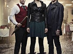Być człowiekiem: 5x01 The Trinity - zdjęcia promocyjne