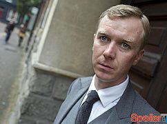 Być człowiekiem: 5x01 The Trinity - zdjęcia promocyjne