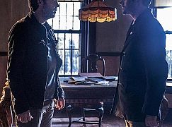 Elementary: 1x15 A Giant Gun, Filled with Drugs - zdjęcia promocyjne