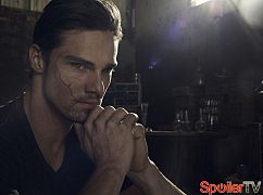 Zdjęcia promocyjne obsady 1 sezonu serialu Piekna i bestia