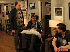 Legit: 1x07 Health - zdjęcia promocyjne