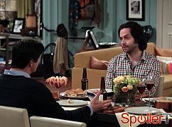 Whitney: 2x09 Snapped - zdjęcia promocyjne