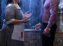 Podmiejski czyściec: 2x16 How to Be a Baby - zdjęcia promocyjne