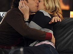 Happy Endings: 3x15 The Straight Dope - zdjęcia promocyjne