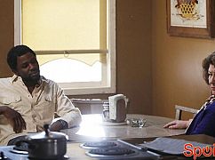 Zawód: Amerykanin: 1x09 Safe House - zdjęcia promocyjne