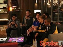 Happy Endings: 3x18 She Got Game Night - zdjęcia promocyjne