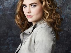 Zdjęcia promocyjne obsady 1 sezonu serialu Twisted