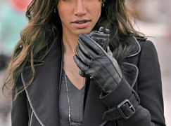 Beauty and the Beast: 1x20 Anniversary - zdjęcia promocyjne