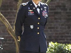 Poślubione armii: 7x09 Blood and Treasure - zdjęcia promocyjne