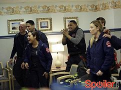 Chicago Fire: 1x24 A Hell of a Ride - zdjęcia promocyjne