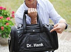 Bananowy doktor: 5x01 Hank Watch - zdjęcia promocyjne