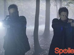 Crossing Lines: 1x01 Pilot - zdjęcia promocyjne