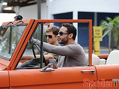 Graceland: 1x02 Guadalajara Dog - zdjęcia promocyjne