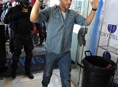Graceland: 1x02 Guadalajara Dog - zdjęcia promocyjne