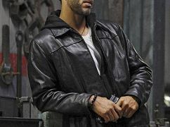 Graceland: 1x03 Heat Run - zdjęcia promocyjne