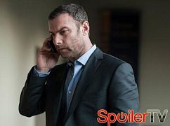 Ray Donovan: 1x04 Black Cadillac - zdjęcia promocyjne