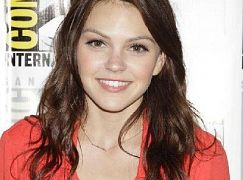 Comic-Con 2013: Star-Crossed