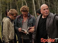 Siberia: 1x06 Out of the Frying Pan - zdjęcia promocyjne