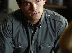 Słodkie kłamstewka: 4x10 The Mirror Has Three Faces - zdjęcia promocyjne