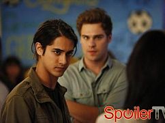 Twisted: 1x11 Out With the In-Crowd - zdjęcia promocyjne