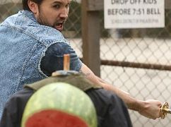 U nas w Filadelfii: 9x02 Gun Fever Too: Still Hot - zdjęcia promocyjne